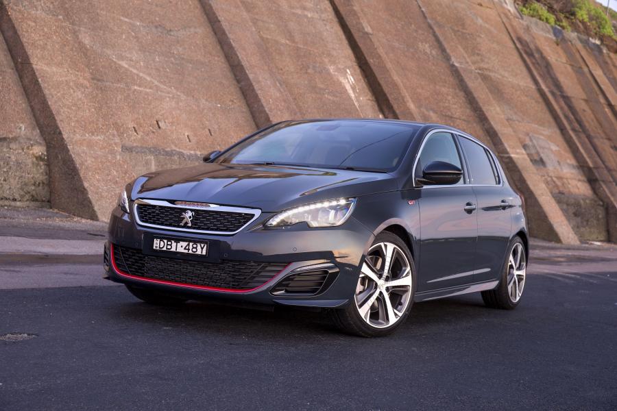  Peugeot 308 GTi 2016 года  (AU) (фото 7 из 30)